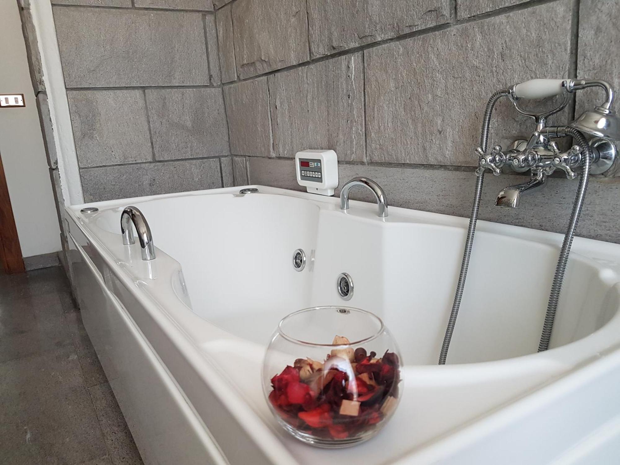 La Beola E Il Noce Hotel มอนซา ภายนอก รูปภาพ